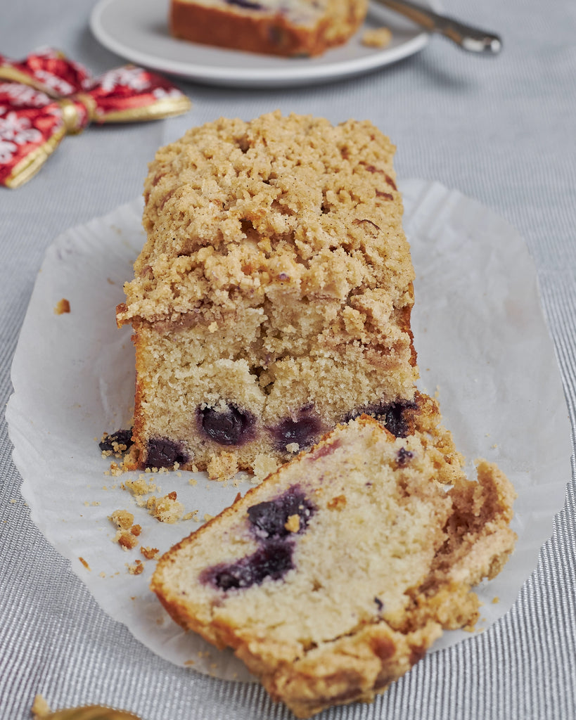 Lemon And Blueberry With Lemon Crumble Loaf